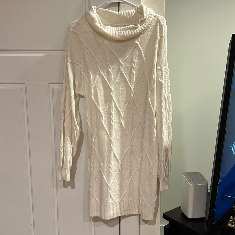 Hollister sweater dress!